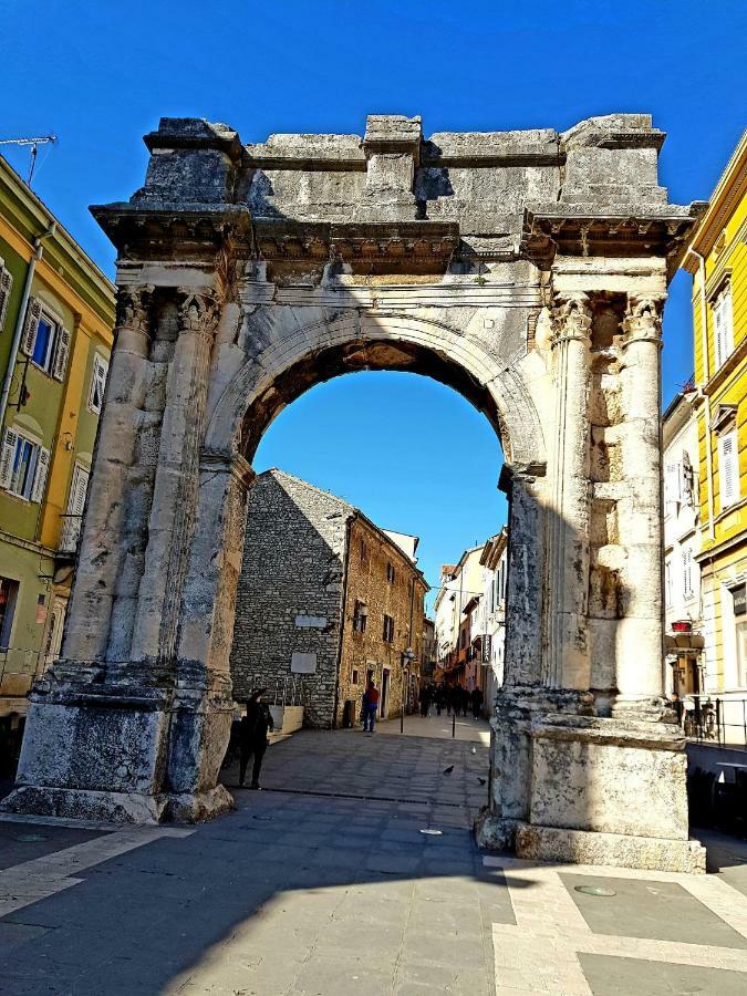 Porta D'Oro Rooms Póla Kültér fotó
